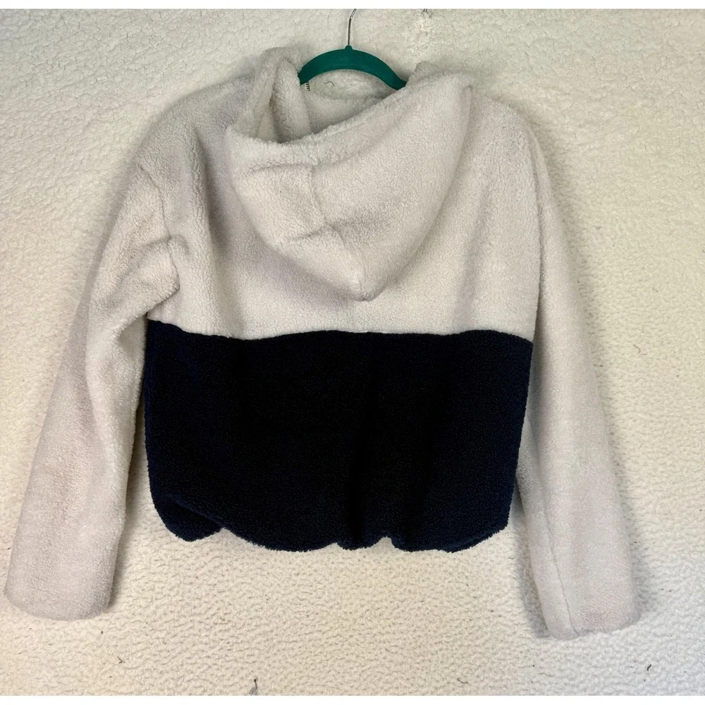 EVEREVE Jacket Womens XS White Black Cropped Hooded Fleece Cozy Gorpcore